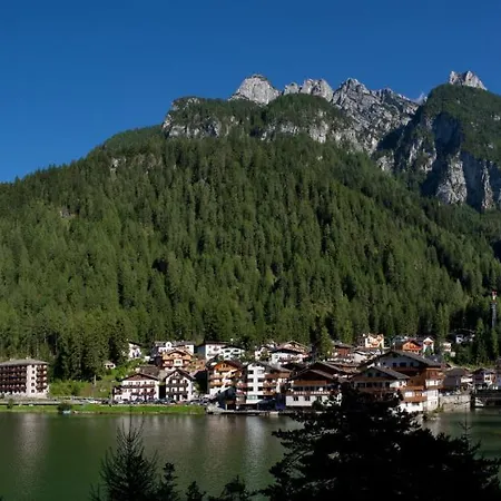 Regina Apartman Alleghe